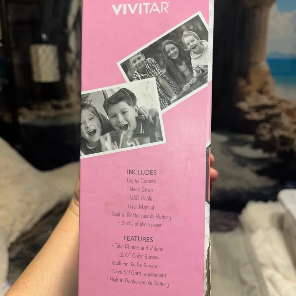 #934 |NIB Vivitar Insta print Pink Digital CameraW| 2 photo paper Rolls